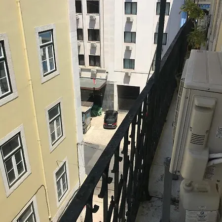 Casa de hóspedes Pensao Praca Da Figueira 3*