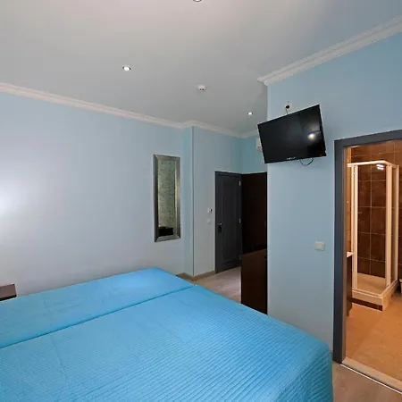 Pensao Praca Da Figueira 3*