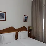 Pensao Praca Da Figueira 3*