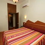 Pensao Praca Da Figueira Pensión 3*