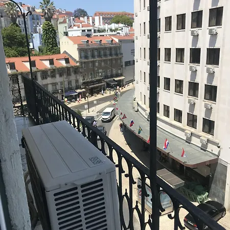 Pensao Praca Da Figueira Konukevi 3*