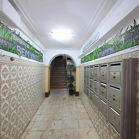 Pensao Praca Da Figueira Guest house