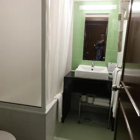 Pensao Praca Da Figueira Konukevi Lisboa