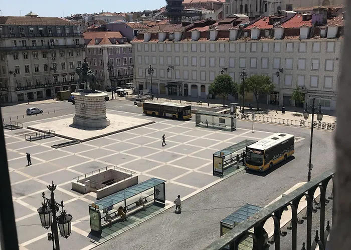 Pensao Praca Da Figueira Pensionat 3*