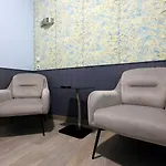 Гостевой дом Pensao Praca Da Figueira
