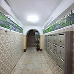 Pensao Praca Da Figueira Гостевой дом