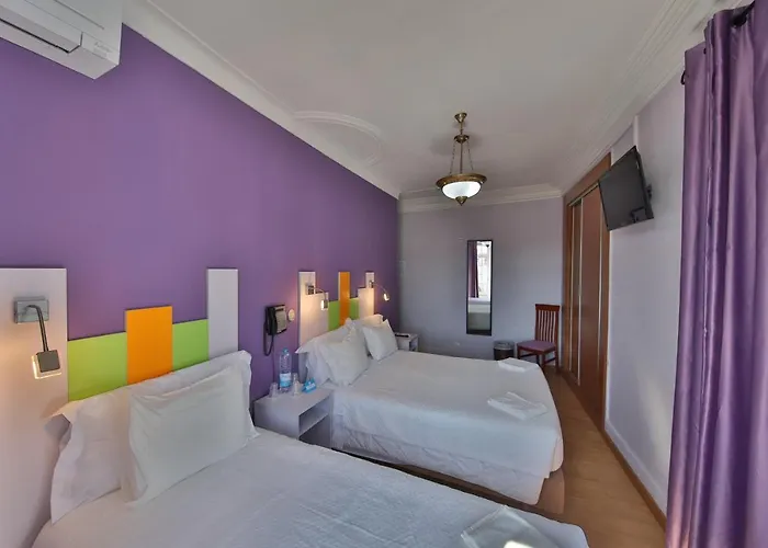 Gæstehus Pensao Praca Da Figueira 3*