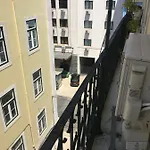 Konukevi Pensao Praca Da Figueira 3*
