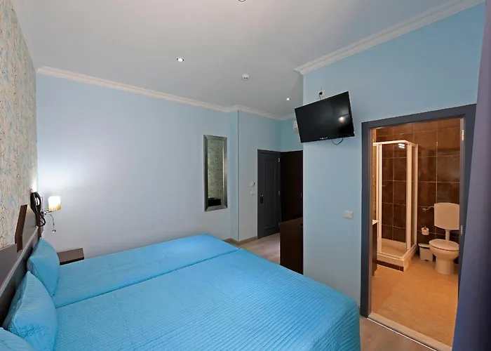 Pensao Praca Da Figueira 3*